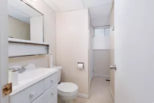 1706 E 6670 S, Cottonwood Heights, UT 84121 - Photo 28