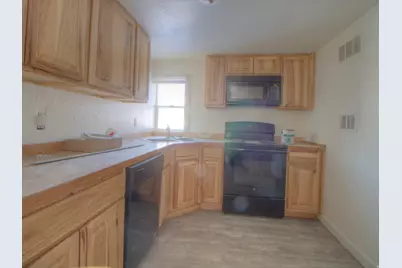 95 E Center St, Kamas, UT 84036 - Photo 6