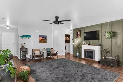 915 N Opal Ln, Tooele, UT 84074 - Photo 6