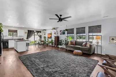 915 N Opal Ln, Tooele, UT 84074 - Photo 4