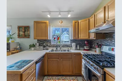 1422 W Quail Ridge Rd, Riverton, UT 84065 - Photo 6