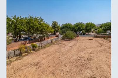 155 N 1580 W, Hurricane, UT 84737 - Photo 20
