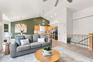 603 E 2050 S, Clearfield, UT 84015 - Photo 4