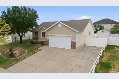 603 E 2050 S, Clearfield, UT 84015 - Photo 28