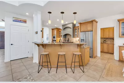 11226 S River Front Pkwy, South Jordan, UT 84095 - Photo 22