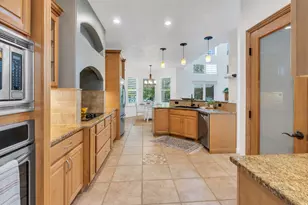11226 S River Front Pkwy, South Jordan, UT 84095 - Photo 16