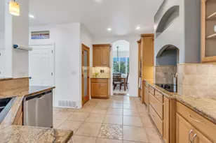 11226 S River Front Pkwy, South Jordan, UT 84095 - Photo 20
