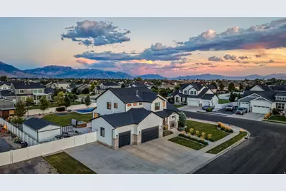 726 N 2550 W, Lehi, UT 84043 - Photo 4