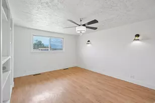 5878 S 5100 W, Hooper, UT 84315 - Photo 22