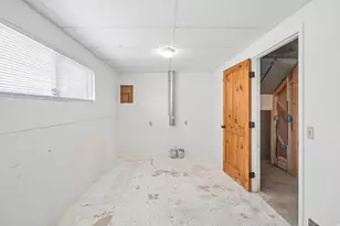 5878 S 5100 W, Hooper, UT 84315 - Photo 26