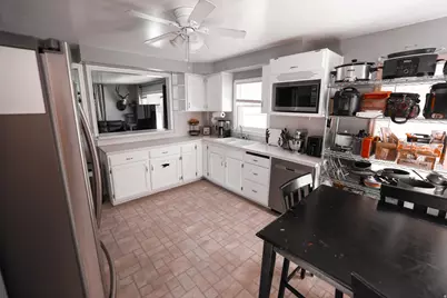 713 S Robins Ave E, Ogden, UT 84404 - Photo 6