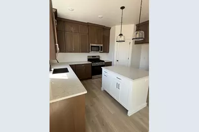 928 E 120 N #36, Tremonton, UT 84337 - Photo 6