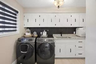 460 N 300 E, Logan, UT 84321 - Photo 16