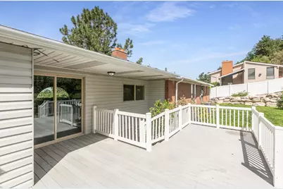 1360 N Nola Dr E, Centerville, UT 84014 - Photo 38