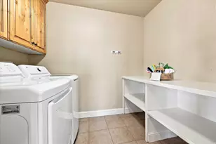 1559 N 1180 W, Orem, UT 84057 - Photo 32