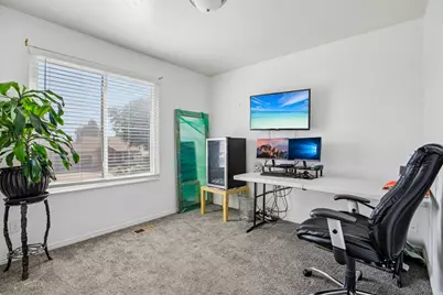 1114 W 2525 N, Layton, UT 84041 - Photo 8