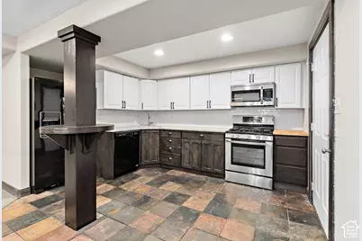 3532 W Winding Creek Cv S, Riverton, UT 84065 - Photo 8