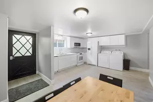 460 N 300 E, Logan, UT 84321 - Photo 26