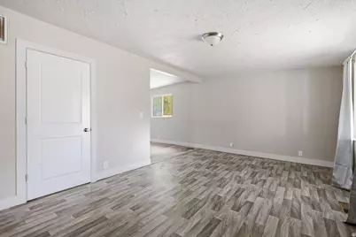 3036 W 2960 S, West Valley, UT 84119 - Photo 6