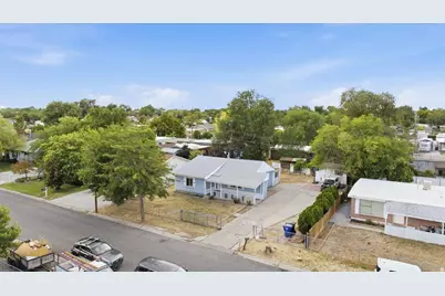 3036 W 2960 S, West Valley, UT 84119 - Photo 28