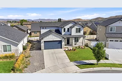 1577 E Cardinal, Eagle Mountain, UT 84005 - Photo 2