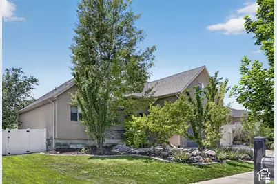 5853 Whisper Rose Dr S, Herriman, UT 84096 - Photo 2