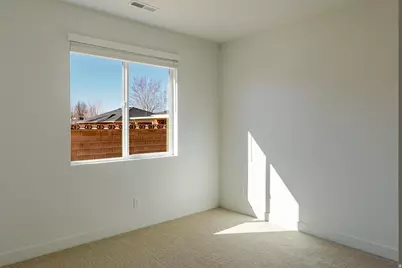 3035 W Ekko View Loop, Cedar City, UT 84721 - Photo 4