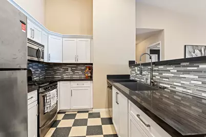 325 W 700 N #9, Salt Lake City, UT 84103 - Photo 6