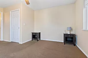 325 W 700 N, Salt Lake City, UT 84103 - Photo 8