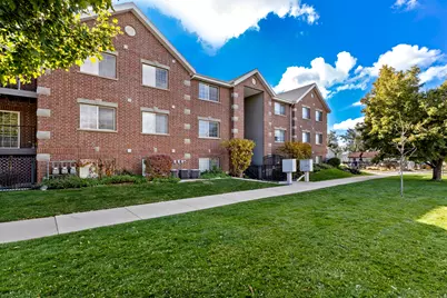 325 W 700 N #9, Salt Lake City, UT 84103 - Photo 1