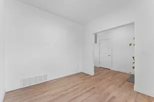 3289 N Pronghorn Dr, Eagle Mountain, UT 84005 - Photo 4