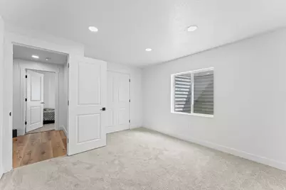 3289 N Pronghorn Dr, Eagle Mountain, UT 84005 - Photo 6