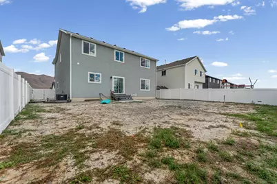 3289 N Pronghorn Dr, Eagle Mountain, UT 84005 - Photo 42