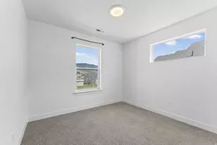 3289 N Pronghorn Dr, Eagle Mountain, UT 84005 - Photo 26
