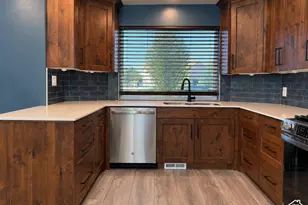 262 E Poplar Ct, Garland, UT 84312 - Photo 6