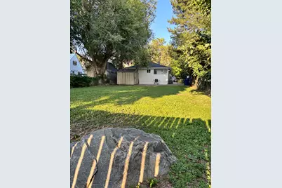 2555 S Iowa Ave E, Ogden, UT 84401 - Photo 16