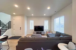 3342 W 3785 S, West Haven, UT 84401 - Photo 6