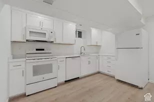 9297 S Sneddon Dr E, Sandy, UT 84070 - Photo 22