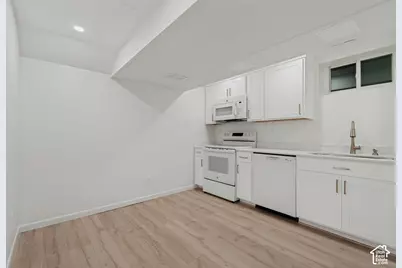 9297 S Sneddon Dr E, Sandy, UT 84070 - Photo 16