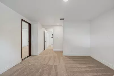 9297 S Sneddon Dr E, Sandy, UT 84070 - Photo 22