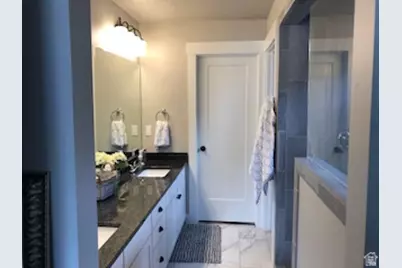69 N Rio Grand Ave, Farmington, UT 84025 - Photo 6