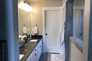 69 N Rio Grand Ave, Farmington, UT 84025 - Photo 6