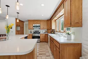 7116 S Ponderosa Dr, Cottonwood Heights, UT 84121 - Photo 14