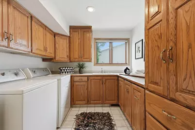7116 S Ponderosa Dr, Cottonwood Heights, UT 84121 - Photo 40