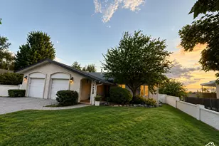 7116 S Ponderosa Dr, Cottonwood Heights, UT 84121 - Photo 1