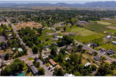 281 Panoramic Dr, Hyrum, UT 84319 - Photo 12