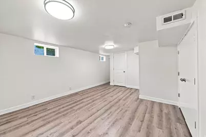 721 E 50 S, Provo, UT 84606 - Photo 24
