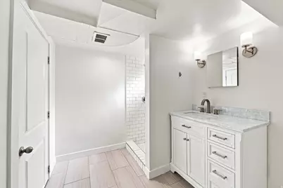 721 E 50 S, Provo, UT 84606 - Photo 26