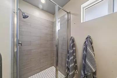 825 S 1710 E, Spanish Fork, UT 84660 - Photo 14