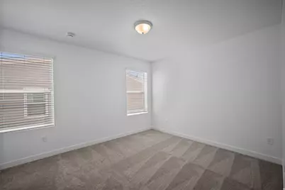 1689 W Viola Ln #3087, Saratoga Springs, UT 84045 - Photo 12